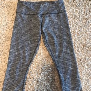 Lululemon crop leggings